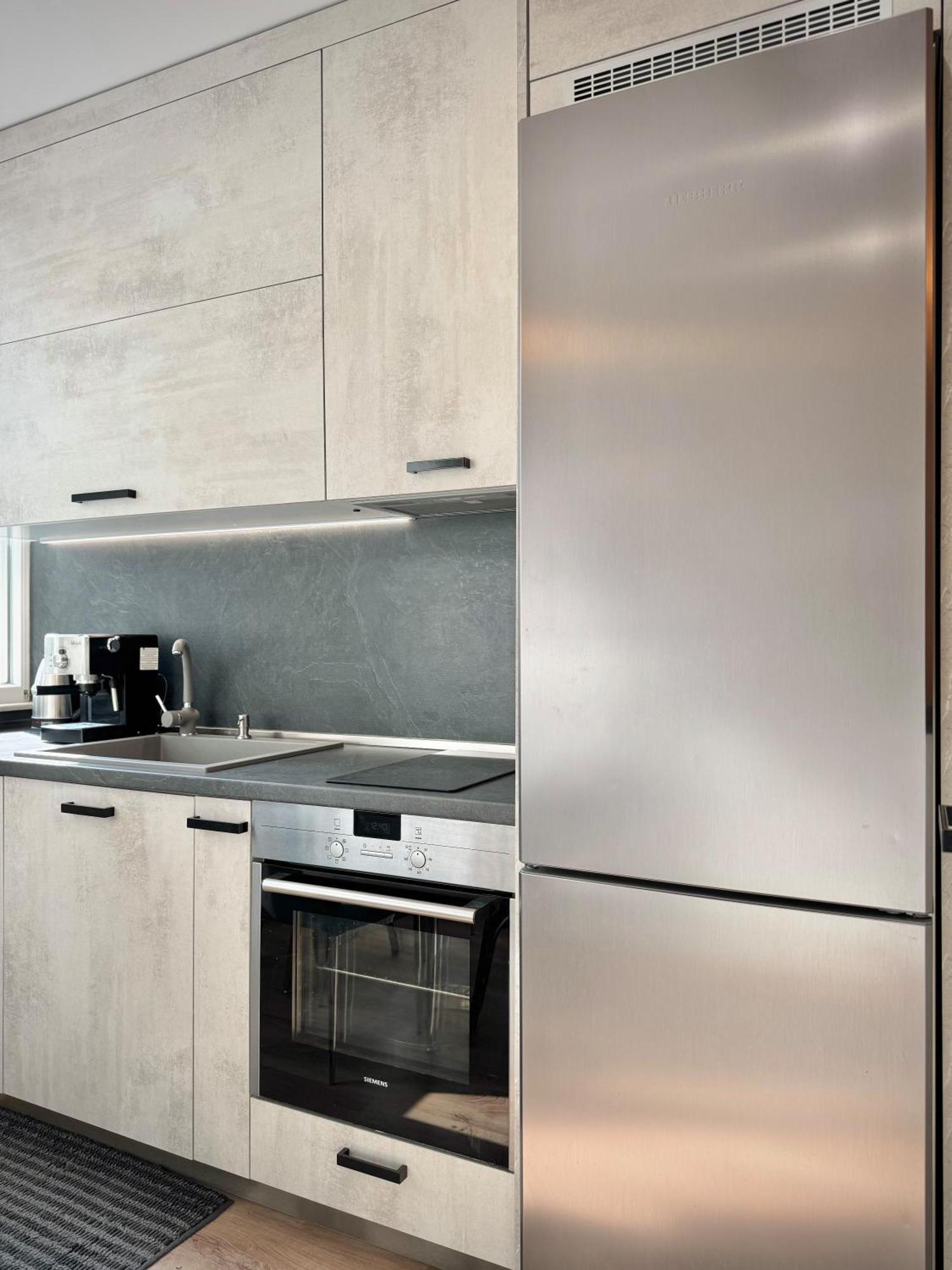Top Centre 2Bed Apartment For 5 Guests 2 Minutes From High Street Plowdiw Exterior foto